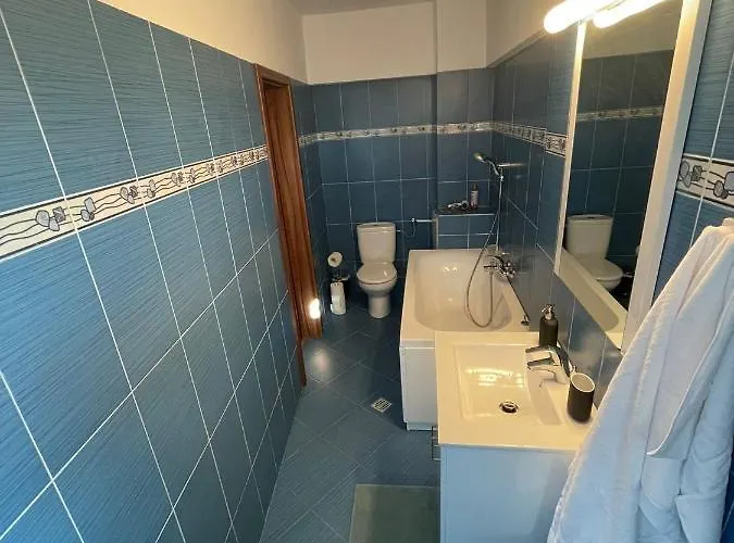 House Of Parliament Ultracentral Self Check In شقة *