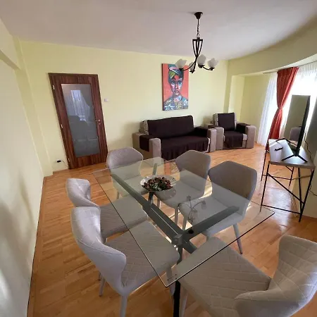 Апартаменты House Of Parliament Ultracentral Self Check In