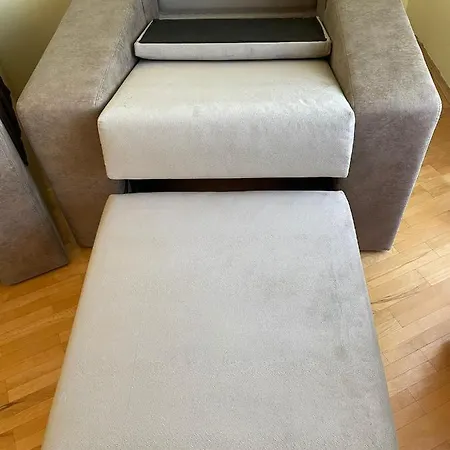 Apartment House Of Parliament Ultracentral Self Check In
